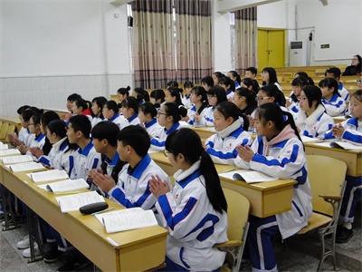 閬中市首屆中等職業學校 青年教師教學技能大賽圓滿結束