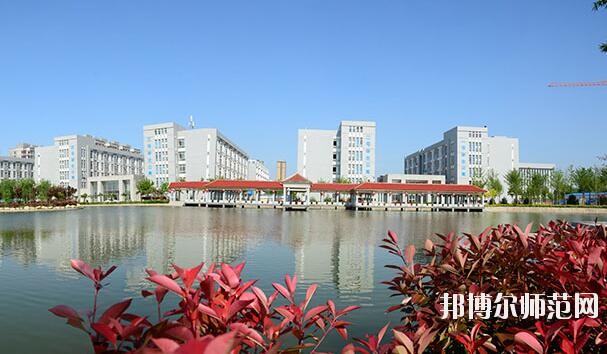 渭南職業技術師范學院高新校區是幾本