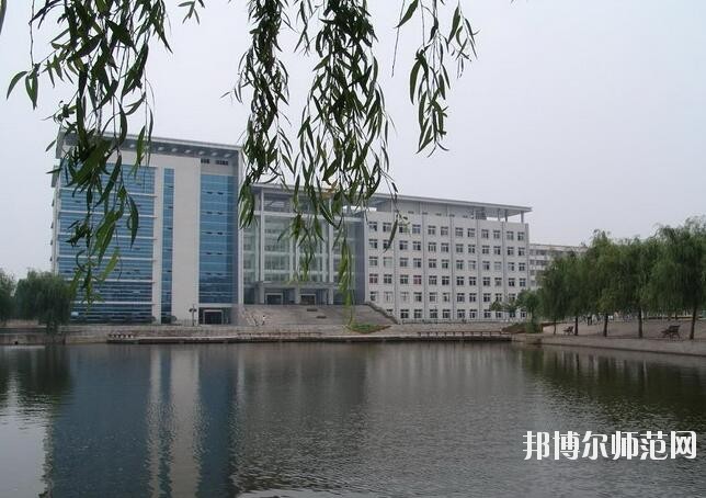 湖北職業技術師范學院招生辦聯系電話