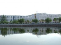 江漢藝術職業師范學院2023年學費、收費多少