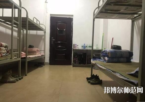 成都莊園機電職業技術幼兒師范學校宿舍條件