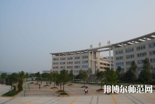 廣安市英才職業(yè)技術(shù)幼兒師范學校2020年報名條件、招生要求、招生對象