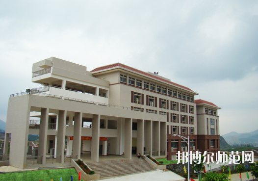 廣東2020年去幼師學校學什么專業好