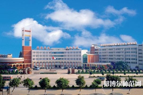 廣州2020年女生適合幼師學校嗎