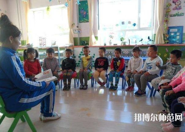 廣州2020年幼師學校都有什么專業適合女生