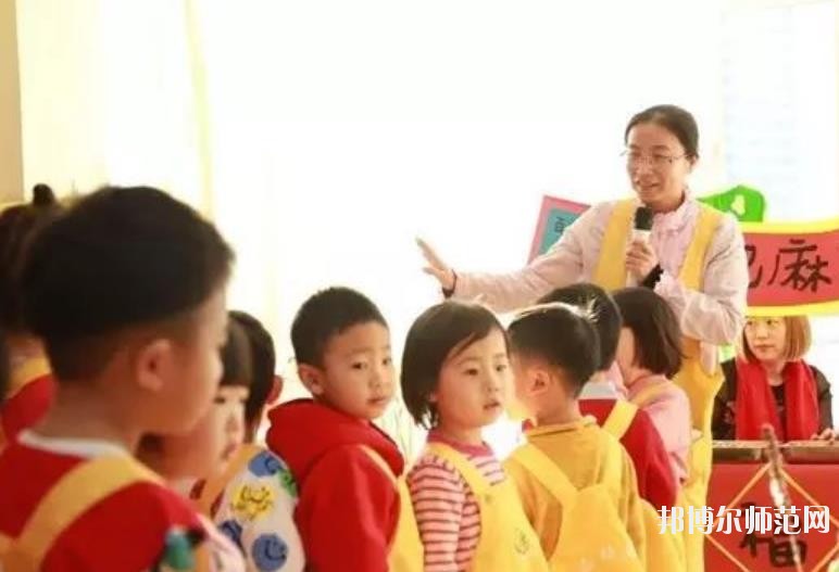 廣州2020年讀幼師學校學什么技術好