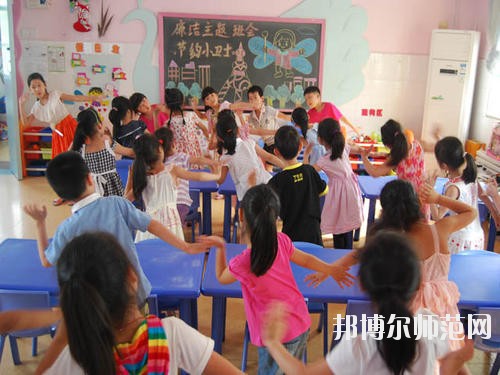 成都2020年幼師學校和職高哪個好