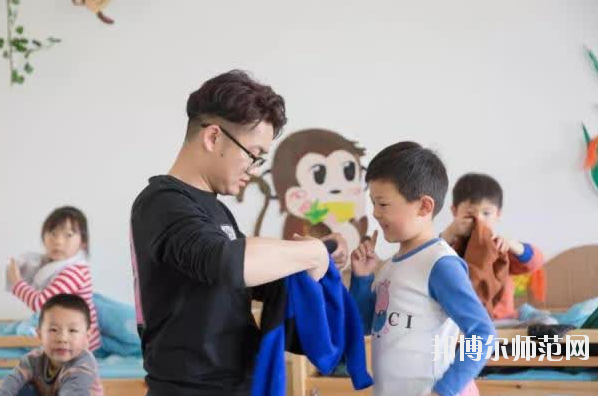 十堰2020年讀幼師學校學什么專業好