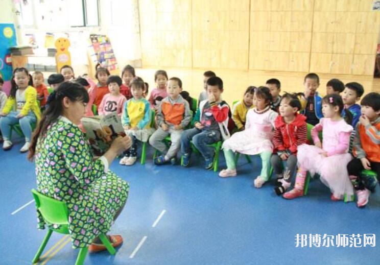 重慶2021年去幼師學校學什么專業好