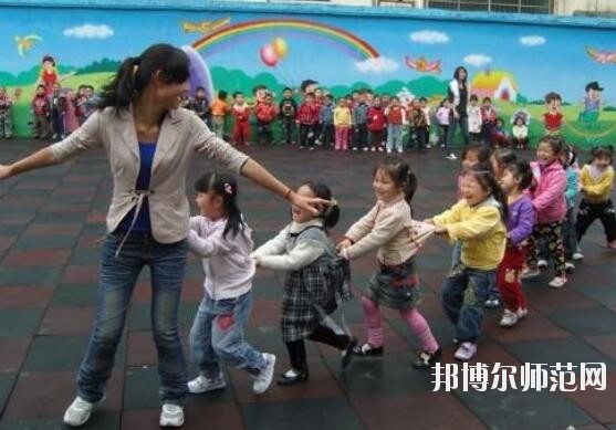 重慶2021年幼師學校畢業是什么文憑