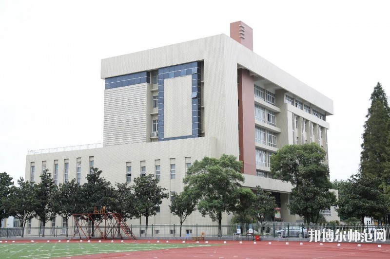 汕頭職業(yè)技術(shù)師范學(xué)院金園校區(qū)2021年報(bào)名條件、招生要求、招生對(duì)象