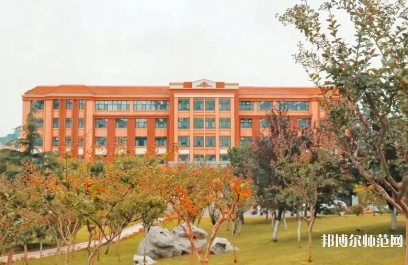 青島科技師范大學四方校區2023年怎么樣、好不好 
