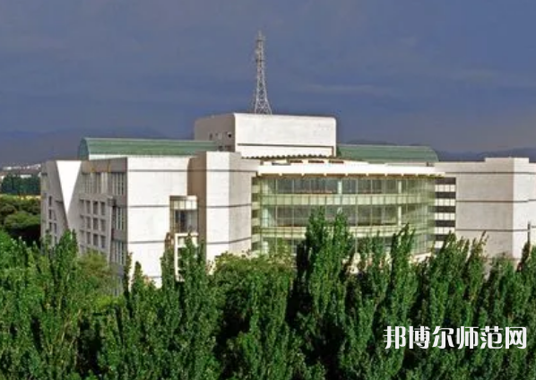 新疆大學(xué)師范學(xué)院南校區(qū)2023年報(bào)名條件、招生要求、招生對(duì)象