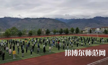 2023年漢源幼兒師范職業高級中學報名條件、招生對象